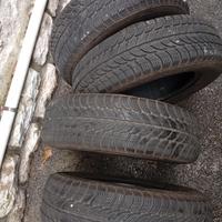  4 gomme invernali buoni 175/70 R14 M+S