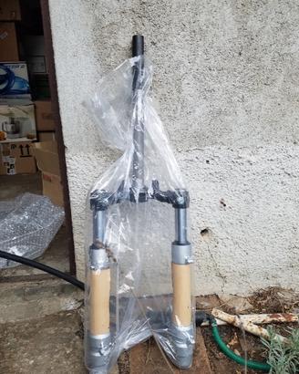 Forcella e cerchi Aerox Nitro