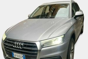 AUDI Q5 35 TDI Business quattro S tronic