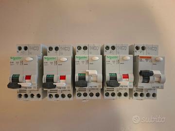 5 interruttori differenziali Schneider 16A, + 6A