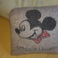 Cuscino in maglia stampa topolino