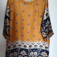 Vestito giallo e blu