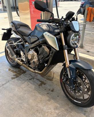 Honda cb650r depo a libretto
