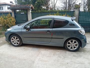 Peugeot 207  1.6 hdi 110 cv