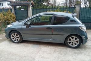 Peugeot 207  1.6 hdi 110 cv