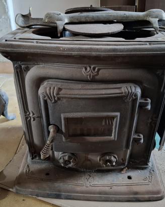 Stufa con piano cottura in ghisa Parlor Stove
