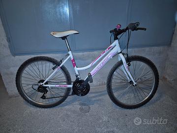 BICICLETTA FREJUS CON RUOTE DA 24