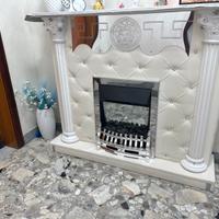 Camino elettrico stile versace