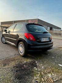 Peugeot 207 1.4 HDI 5P 70 CV