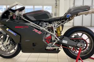 Ducati 749 doppio allestimento