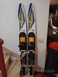 Sci nautico + giubbetto salvagente