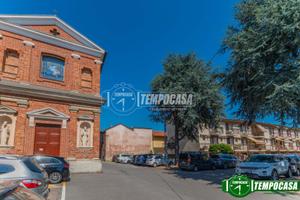 VILLA A SCHIERA, DI TESTA, IN ZONA CENTRALE!