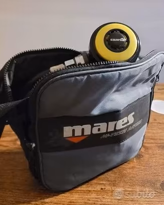 2 erogatori MARES e torcia subacquea TECHNISUB