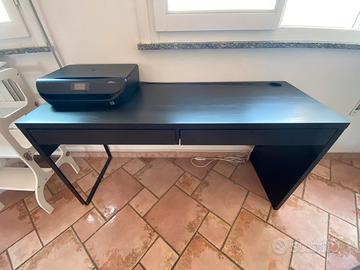 Scrivania con cassetti Ikea modello MICKE