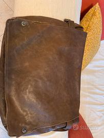 Borsa tracolla in vera pelle Harold’s