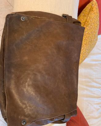 Borsa tracolla in vera pelle Harold’s