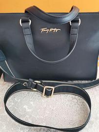 Borsa blu Tommy Hilfiger