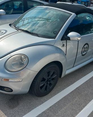 auto  maggiolino cabrio