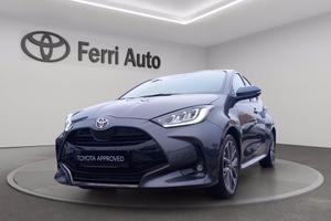TOYOTA Yaris 1.5h 130 lounge