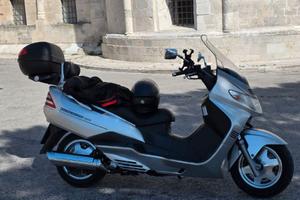 Suzuki burgman AN 400
