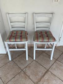 2 sedie bianche shabby legno