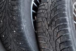  gomme da neve con cerchioni in lega della mak