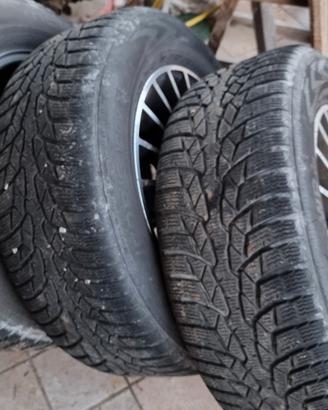  gomme da neve con cerchioni in lega della mak