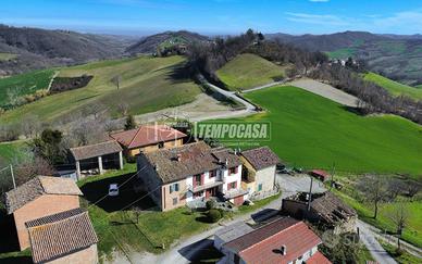 ST229 - PORZIONE DI CASA CON AMPIE PERTINENZE E TE