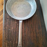 set di 2 padelle con coperchio baldassarre