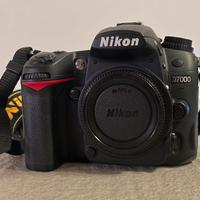 Nikon D7000 solo corpo