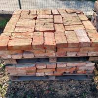 mattoni pieni antichi