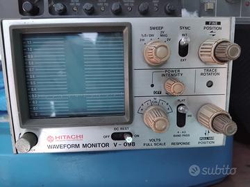 V-098 Hitachi Waveform portatile