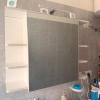 Mobile bagno + luce