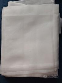 pezzatura di organza bianca 