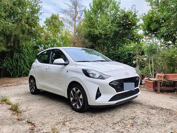 Hyundai i10 1.0 2024 12.800km Pari al nuovo 