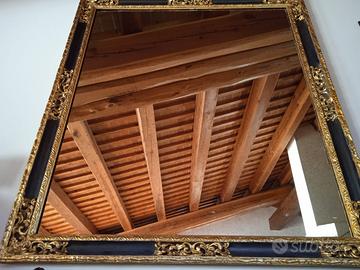 Specchiera in legno e oro del 1700