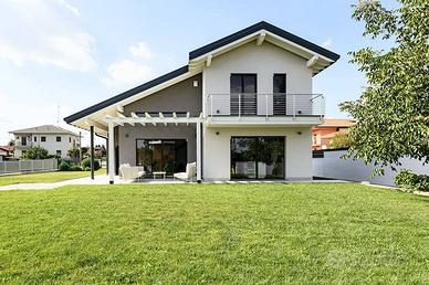 Terreno di 972 m² a Torri di Quartesolo