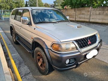 MITSUBISHI Pajero Sport 2.5 TDI cat GLS Autocarro