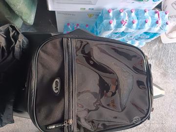 zaino da viaggio per moto