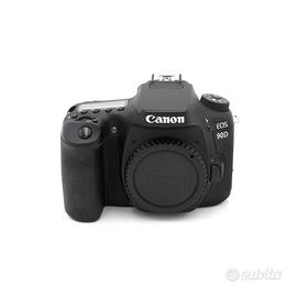 Canon EOS 90D