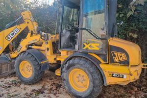JCB 409xs pala su gomma