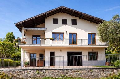 VILLA SINGOLA A ARIZZANO