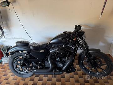 Harley Davidson 883