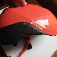 casco bici btwin 53-56  per bambini