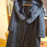 pelliccia di persiano nero