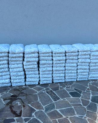 CIOTTOLI BIANCHI MARMO DI CARRARA 25/40 mm €5