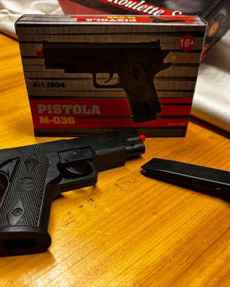 Pistola giocattolo M-036