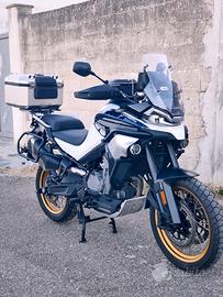 CF moto 800 Explorer 