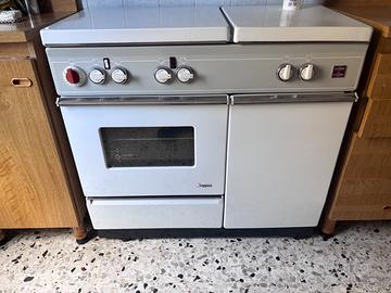 Cucina economica vintage  zoppas  funzionante