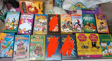 150+ Videocassette ORIGINALI cartoni Disney/film